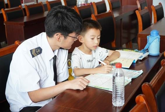 图示, 示意图

中度可信度描述已自动生成:ver1